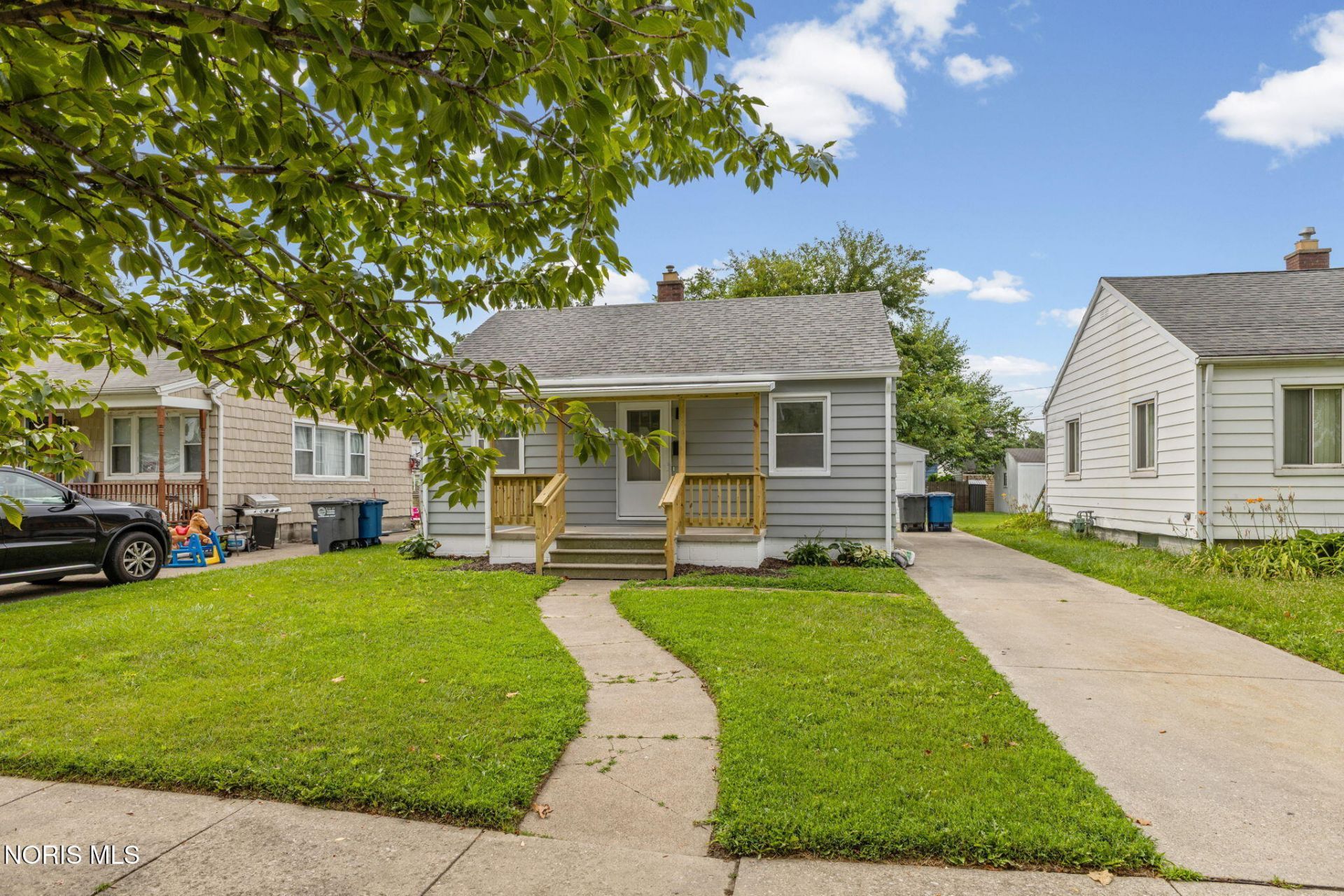 219 W Crawford Avenue, Toledo, OH 43612 Main Photo
