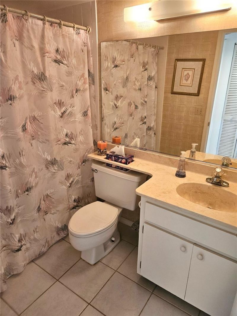 418 Cerromar Court, Unit 257, Venice, FL 34293 Photo