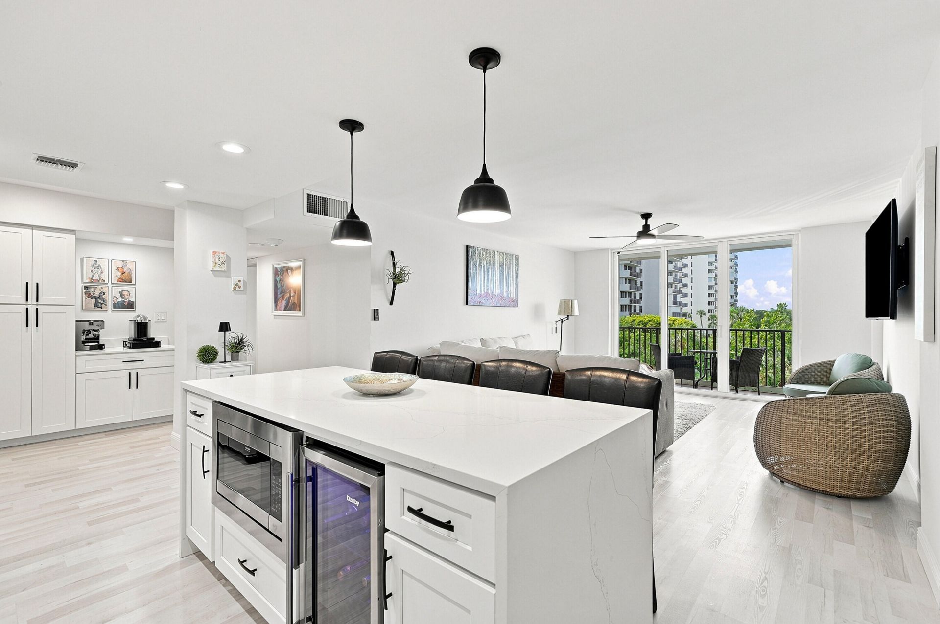 2121 N Ocean Boulevard, Unit 405W, Boca Raton, FL 33431 Photo