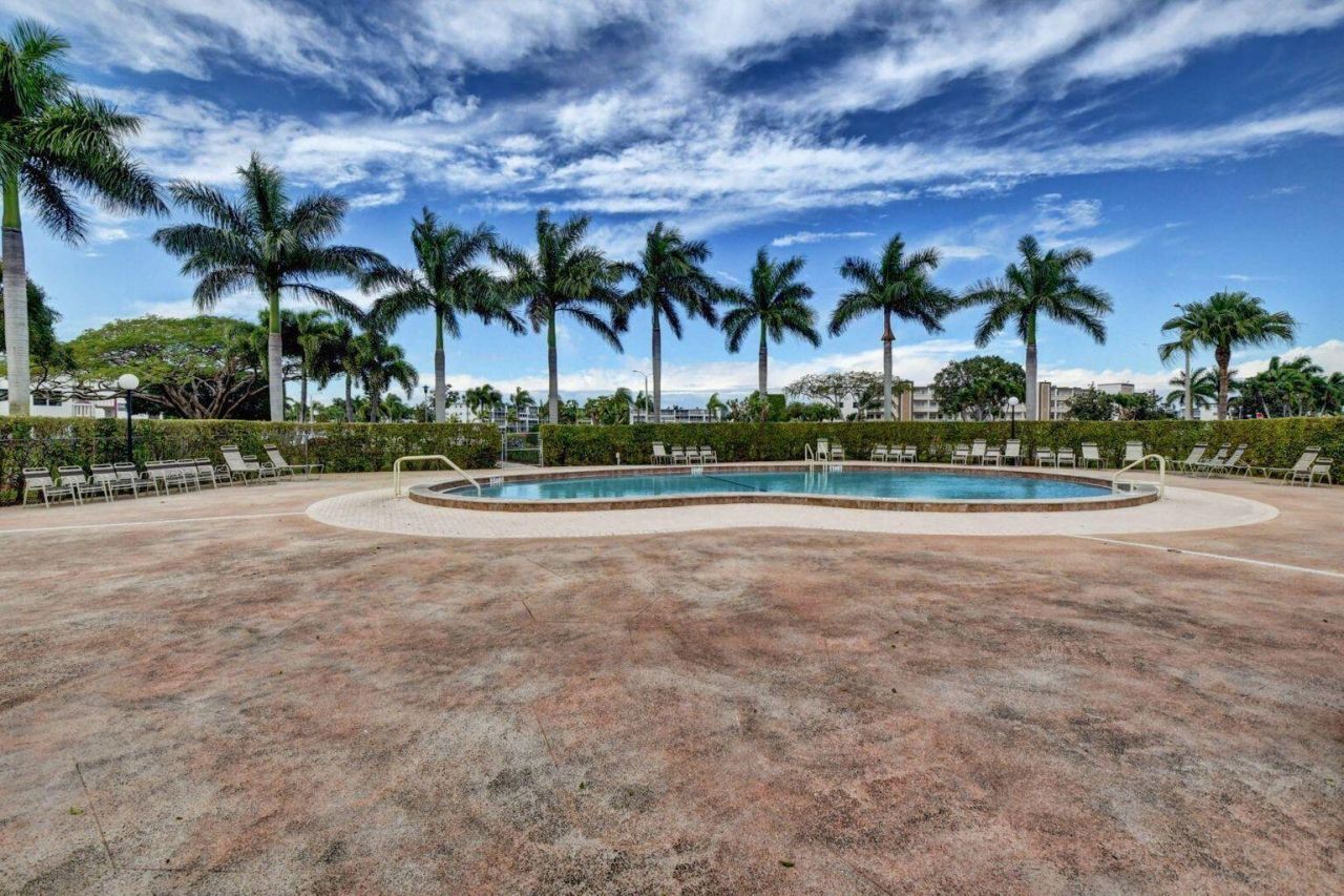 156 Fanshaw D, Boca Raton, FL 33434 Photo