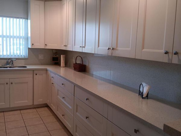 5730 FERNLEY Drive E, Unit 27, West Palm Beach, FL 33415