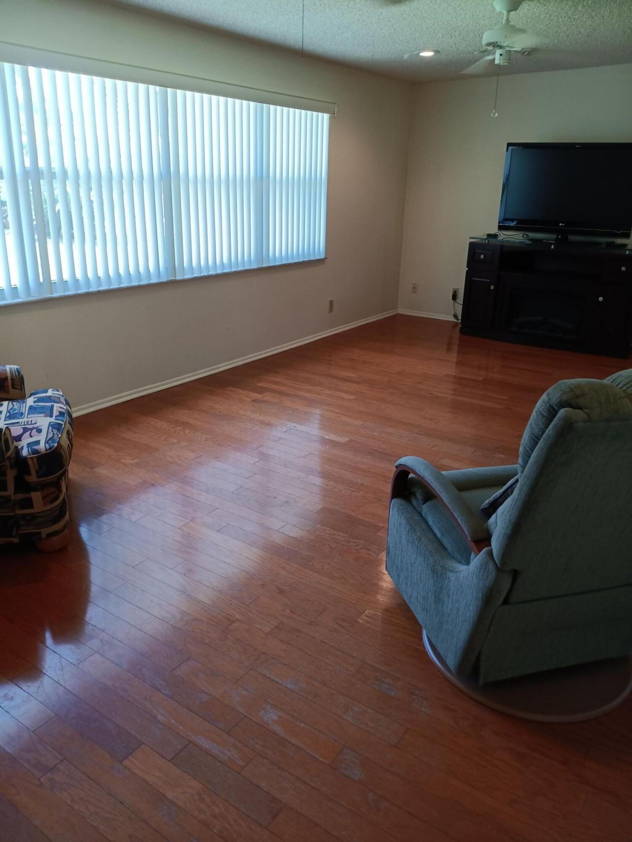 5730 Fernley Drive E, Unit 27, West Palm Beach, FL 33415 Photo