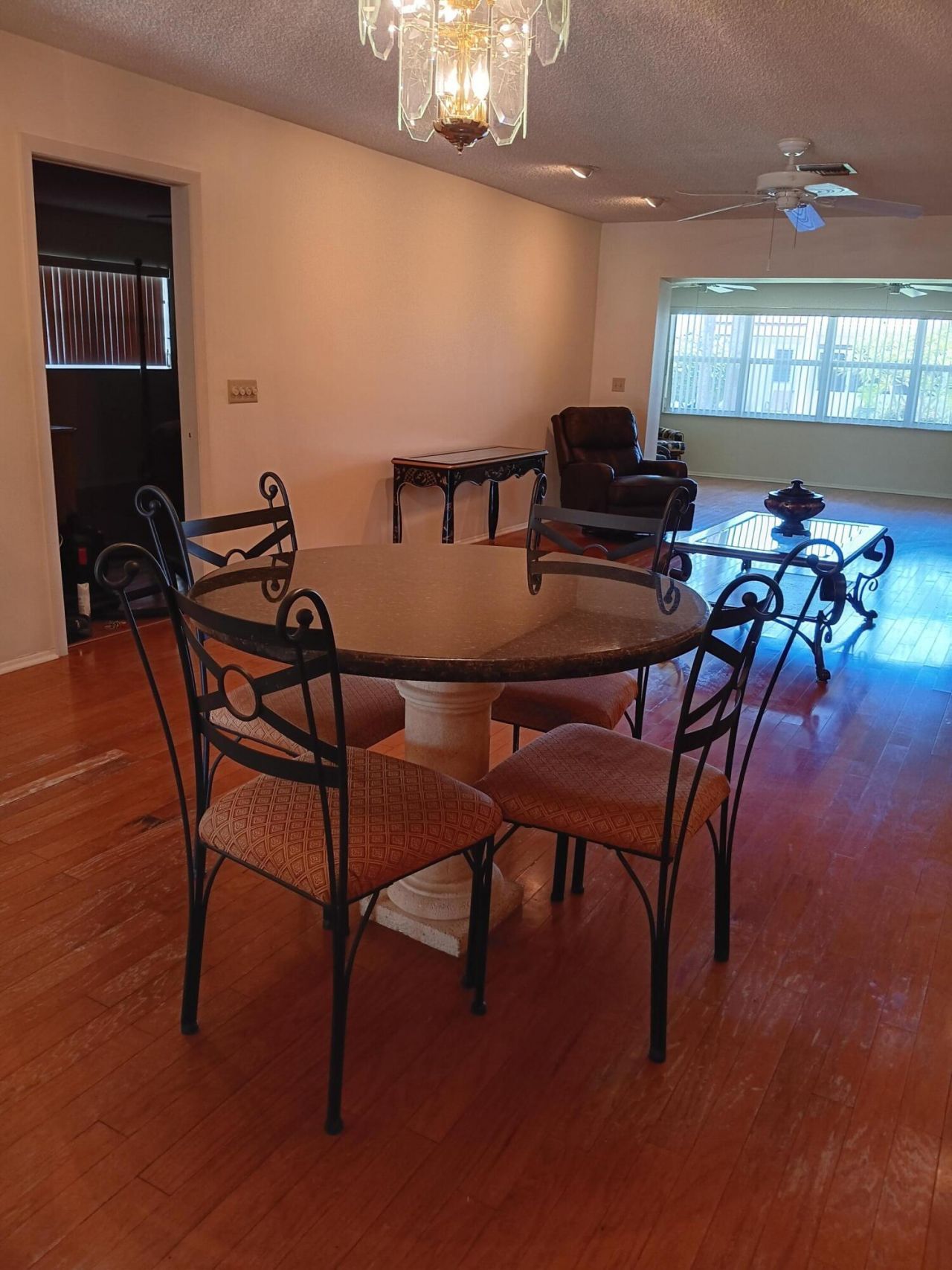 5730 Fernley Drive E, Unit 27, West Palm Beach, FL 33415 Photo