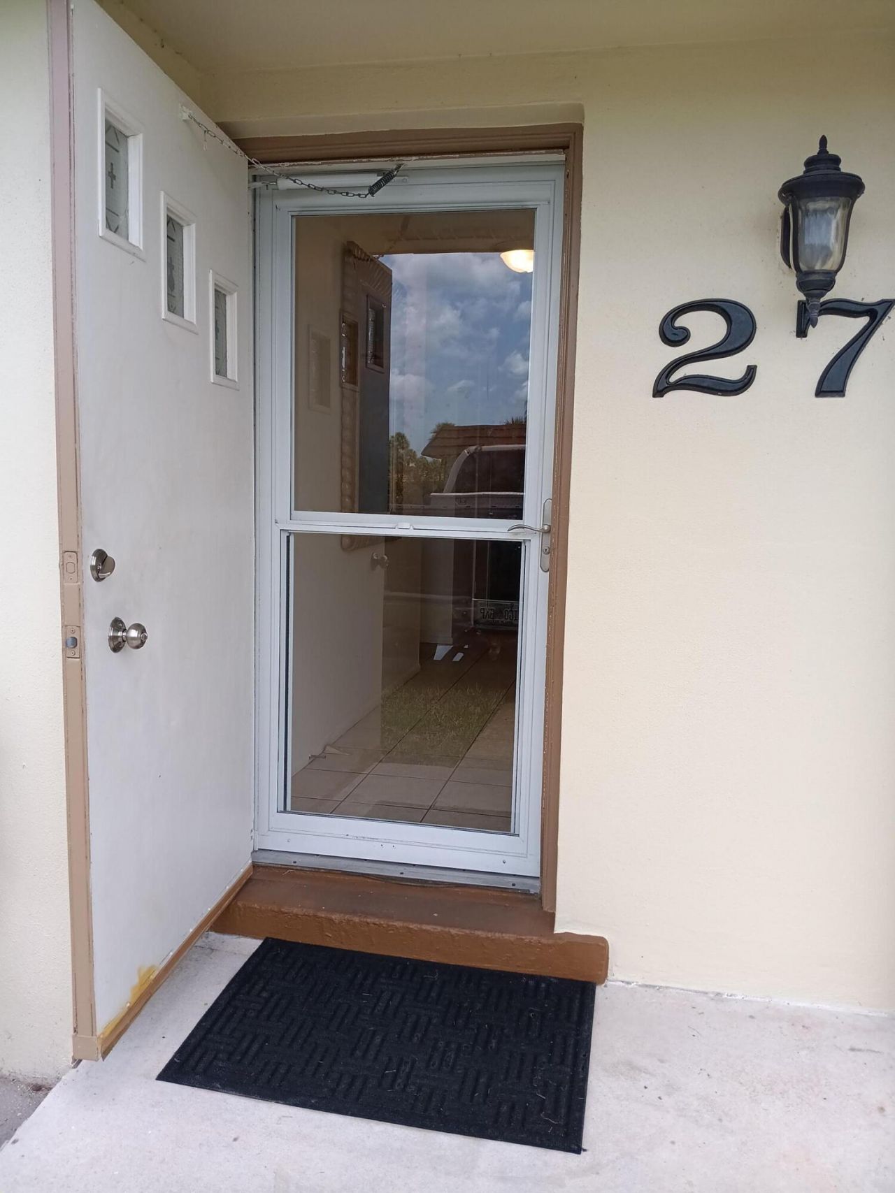 5730 Fernley Drive E, Unit 27, West Palm Beach, FL 33415 Photo