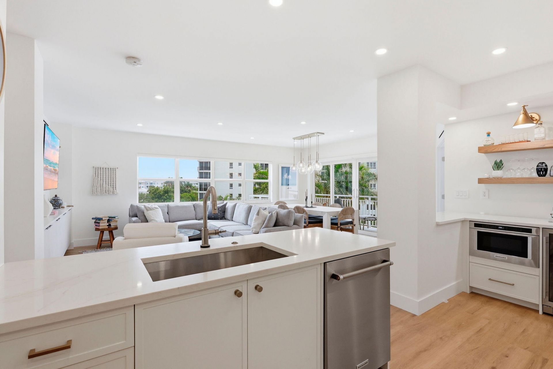 1000 Lowry Street, Unit 4F, Delray Beach, FL 33483 Photo