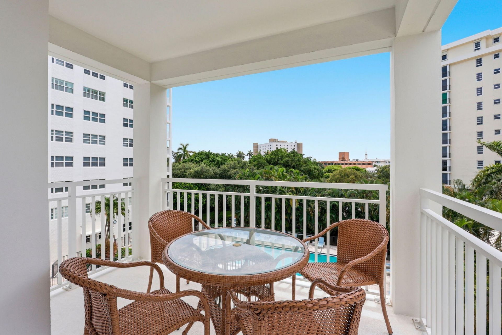 1000 Lowry Street, Unit 4F, Delray Beach, FL 33483 Photo