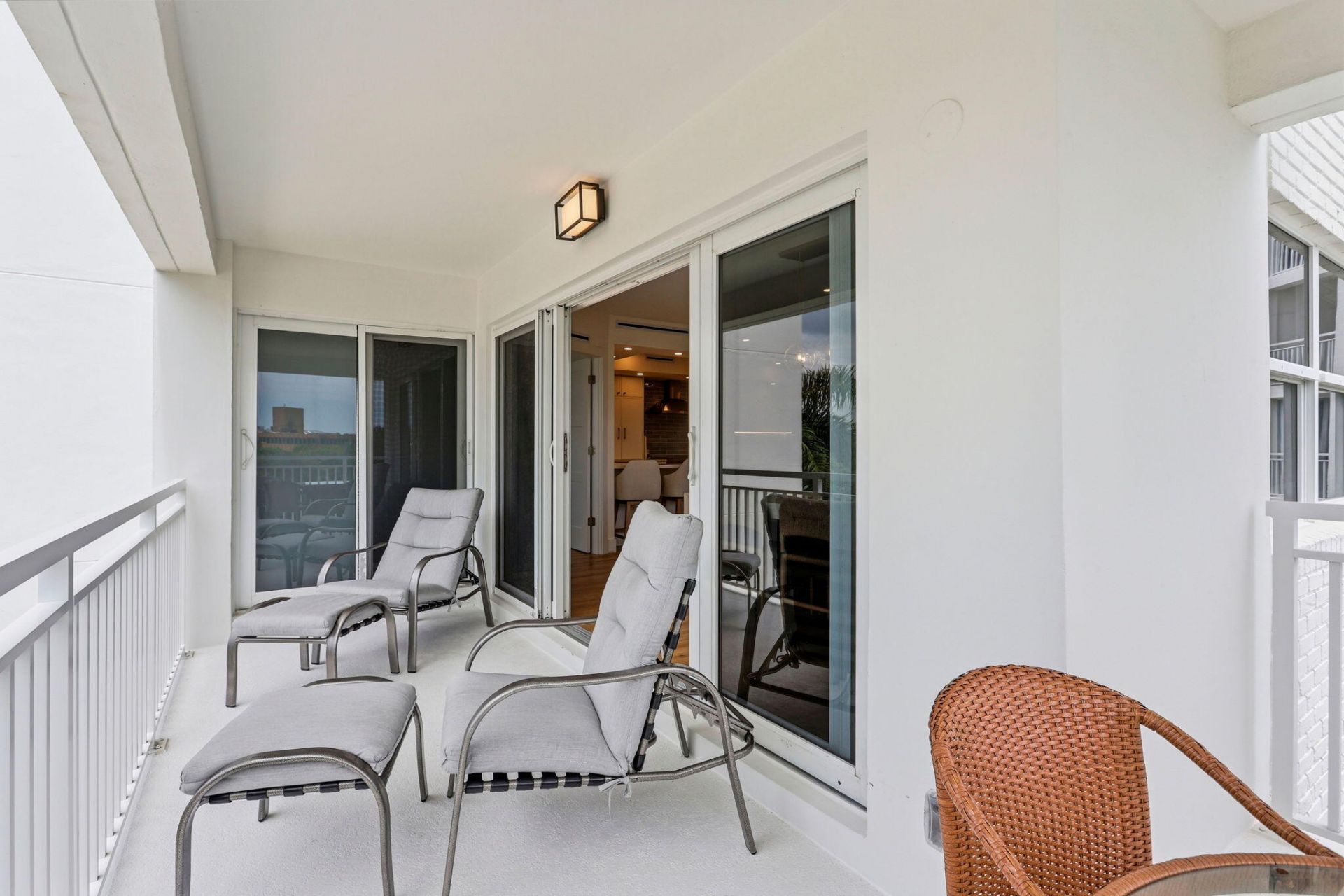 1000 Lowry Street, Unit 4F, Delray Beach, FL 33483 Photo