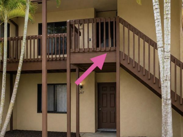 206 Lakeview Drive E, Royal Palm Beach, FL 33411