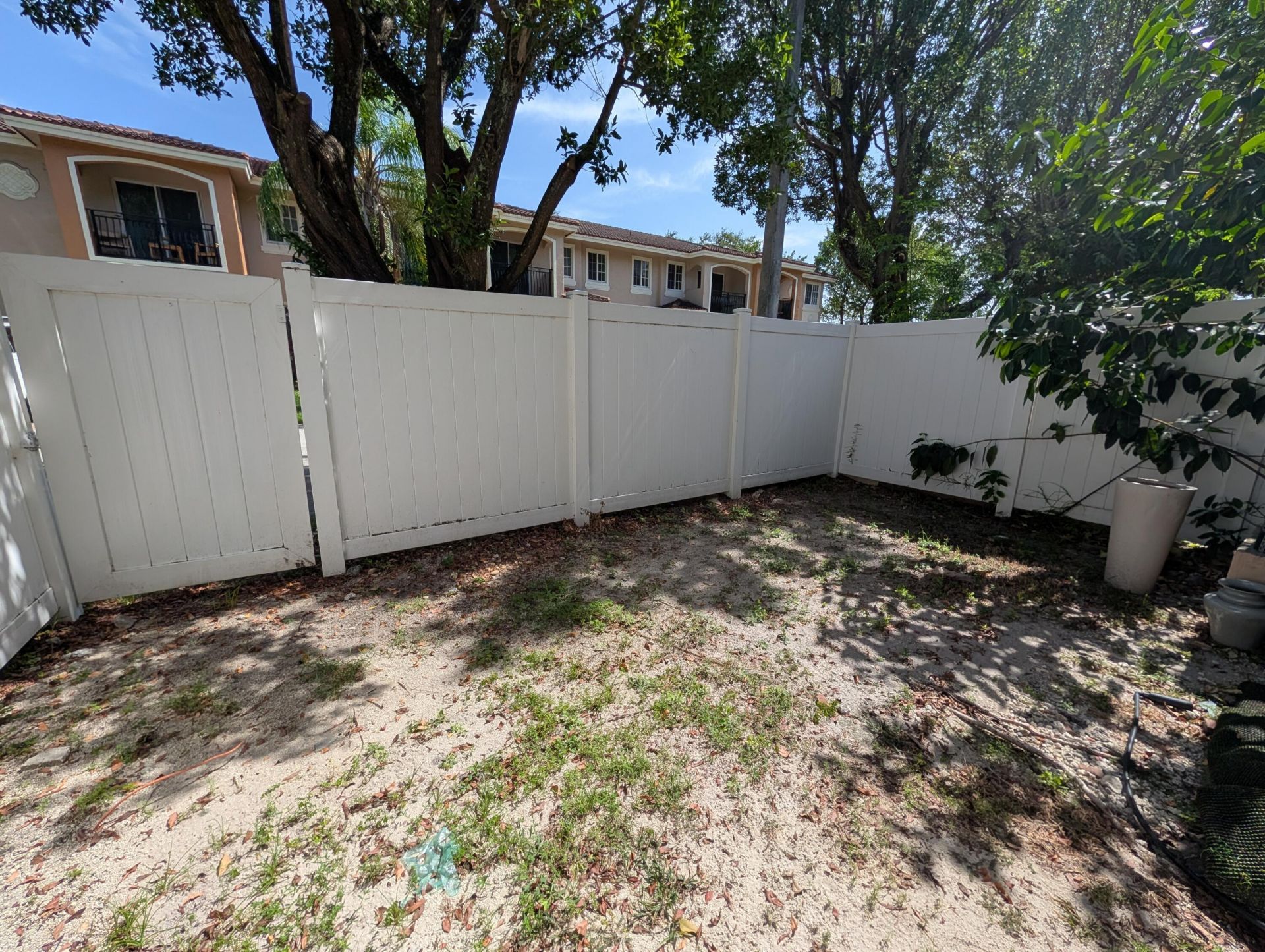 238 SE 2nd Avenue, Hallandale Beach, FL 33009 Photo