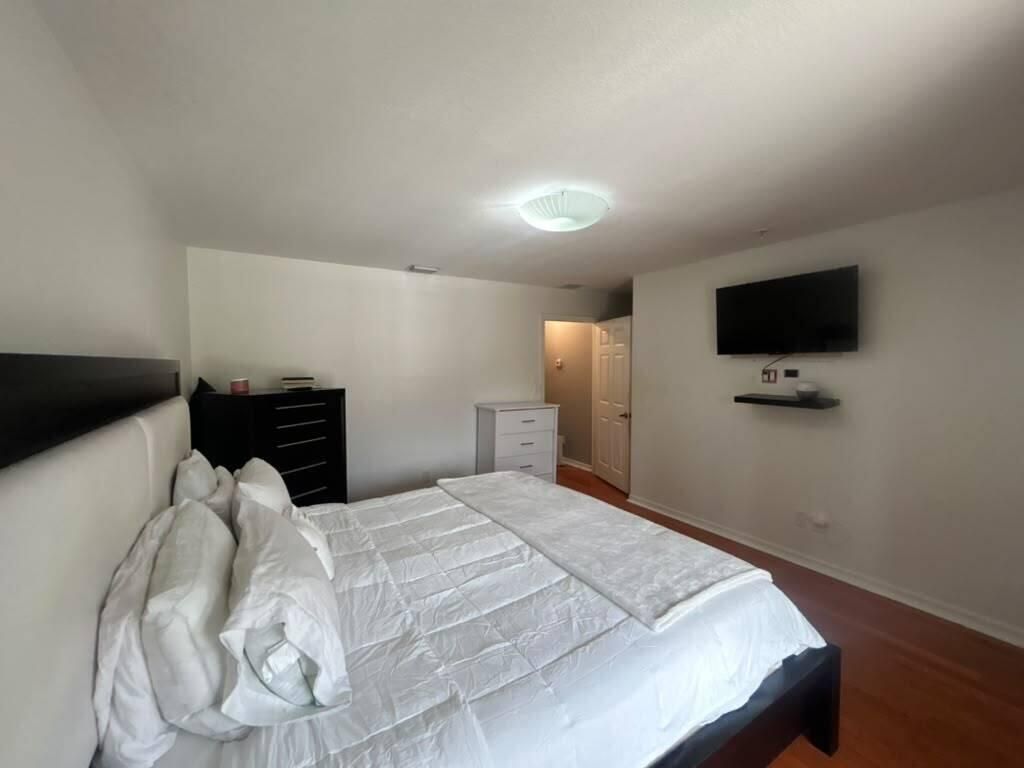 238 SE 2nd Avenue, Hallandale Beach, FL 33009 Photo
