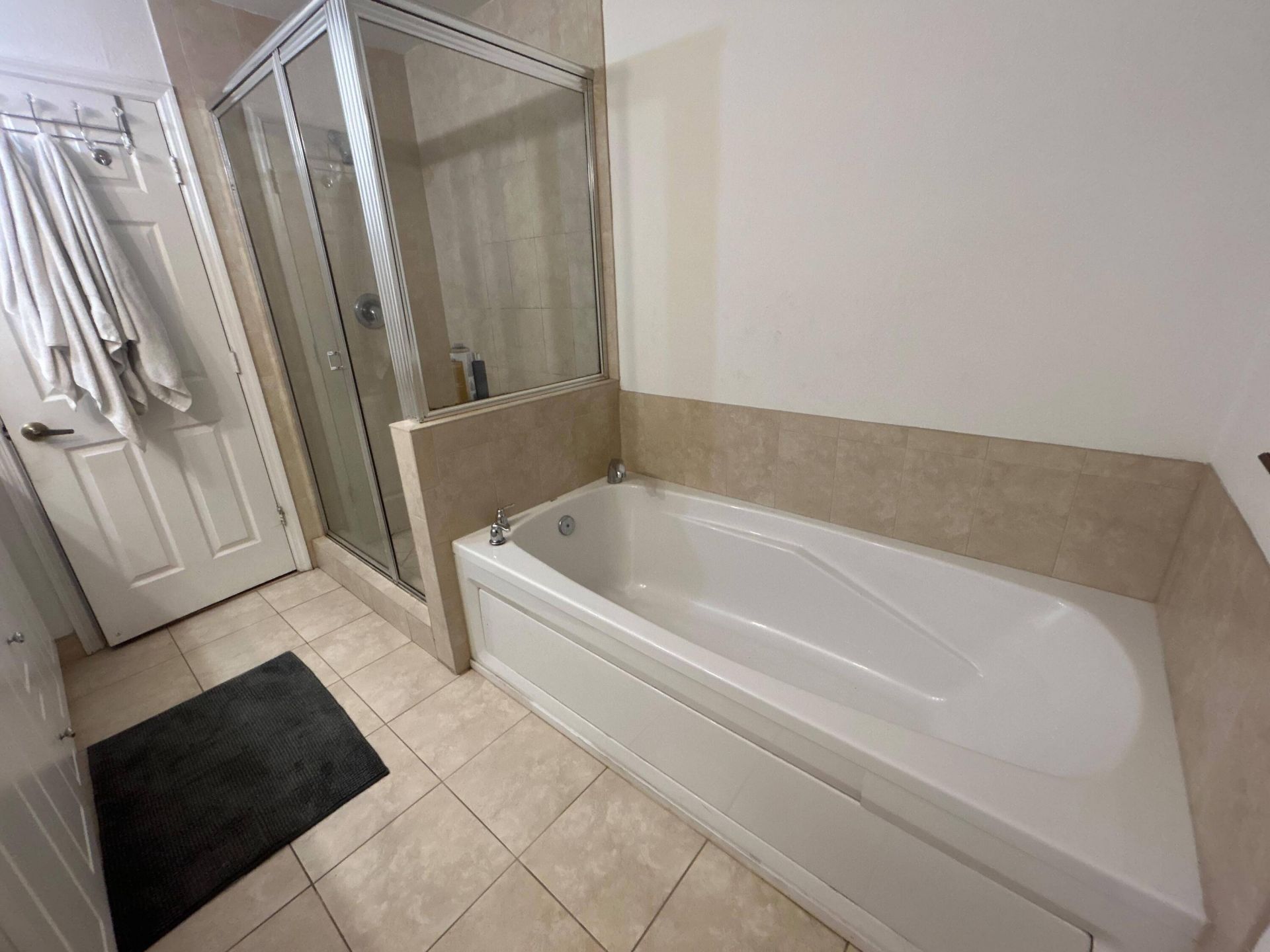 238 SE 2nd Avenue, Hallandale Beach, FL 33009 Photo