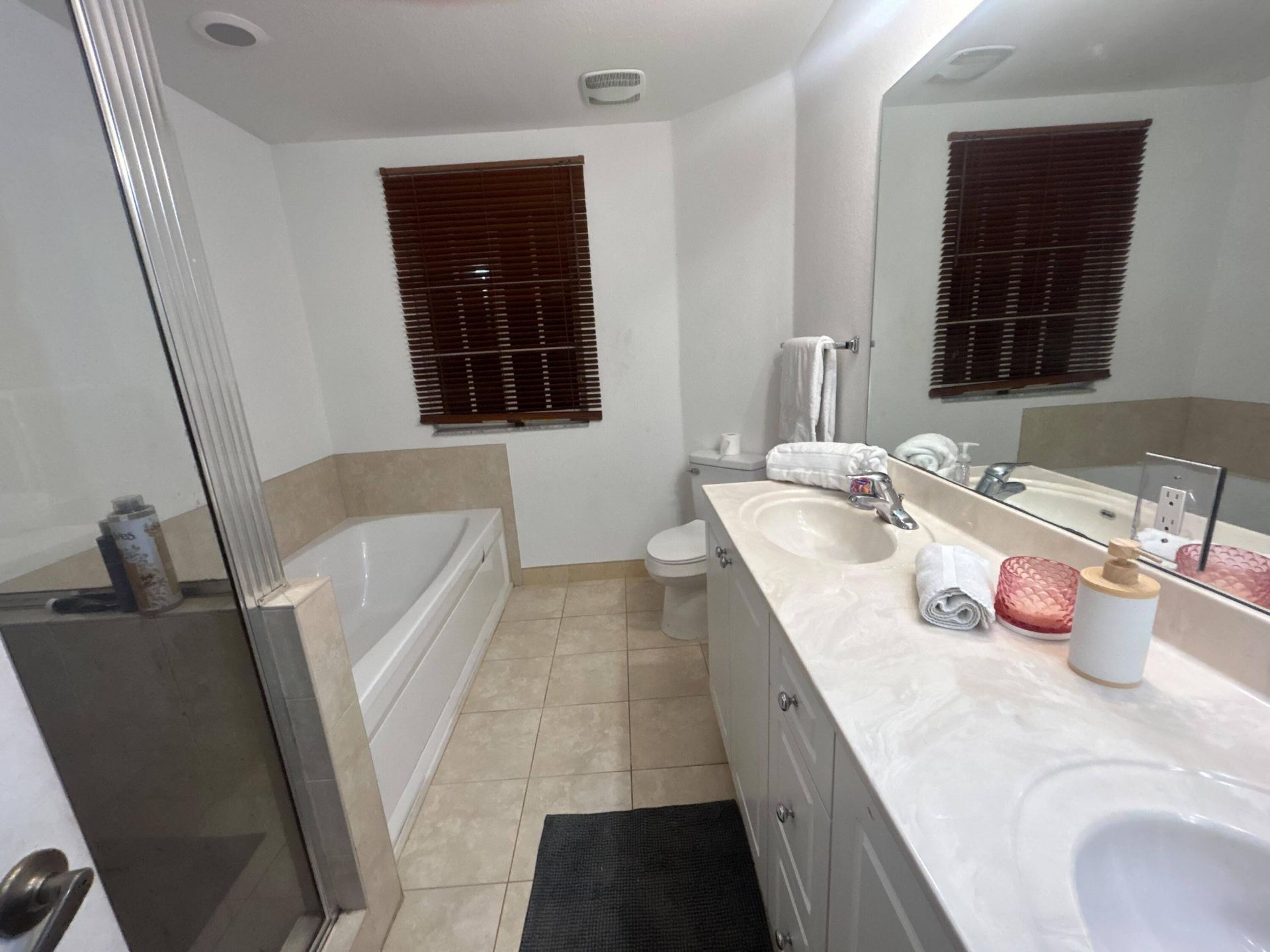 238 SE 2nd Avenue, Hallandale Beach, FL 33009 Photo