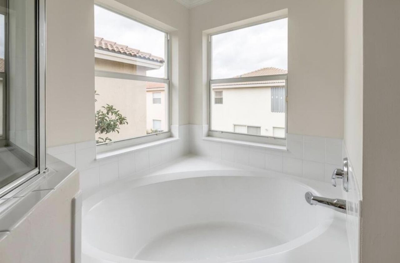 4147 Meade Way, West Palm Beach, FL 33409 Photo