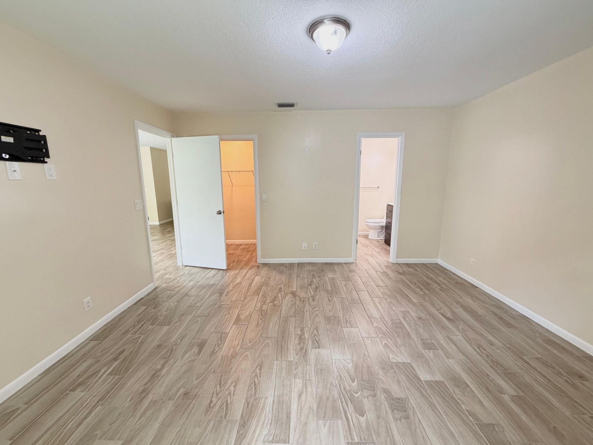 3794 SE County Line Road, Unit 102, Jupiter, FL 33469 Photo