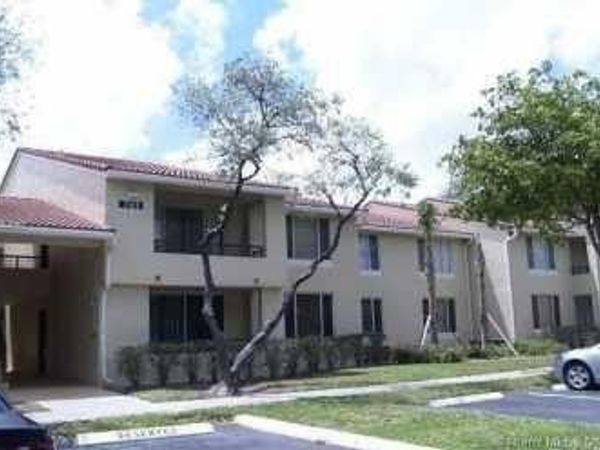 741 LYONS Road, Unit 17203, Coconut Creek, FL 33063