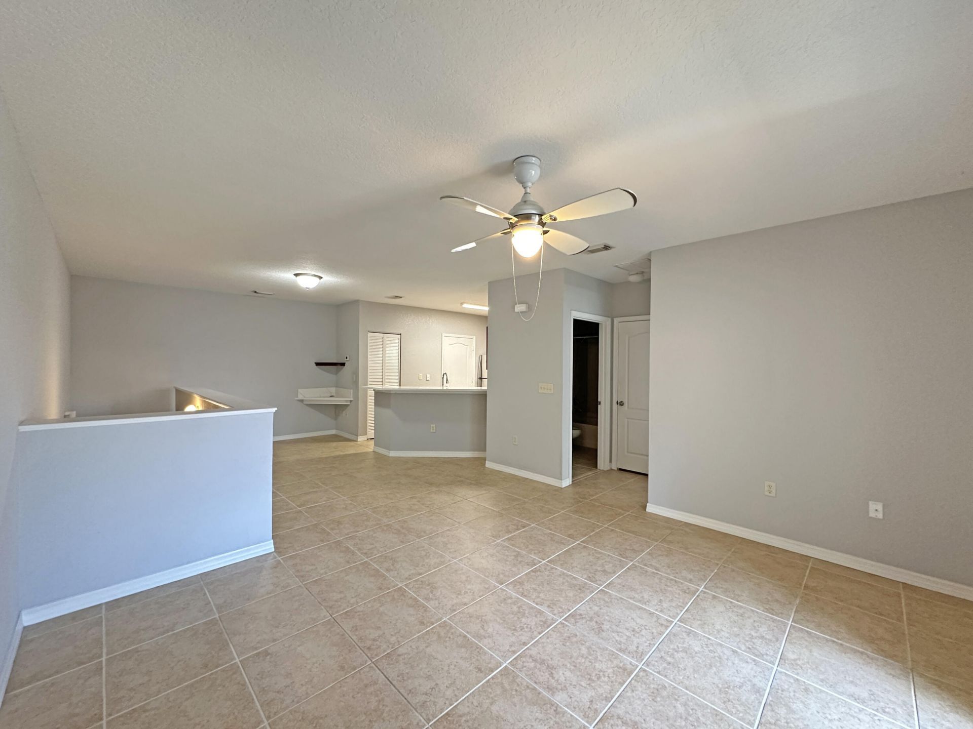 160 SW Peacock Boulevard, Unit 31-206, Port Saint Lucie, FL 34986 Photo