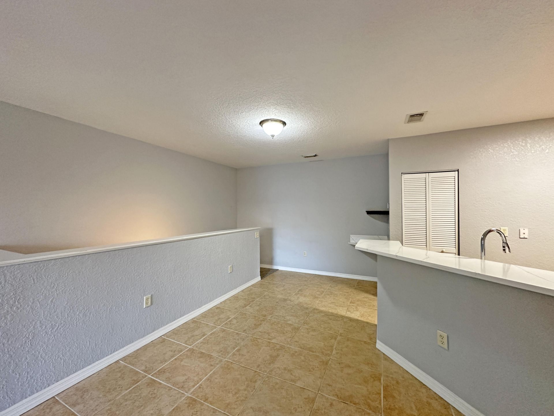 160 SW Peacock Boulevard, Unit 31-206, Port Saint Lucie, FL 34986 Photo