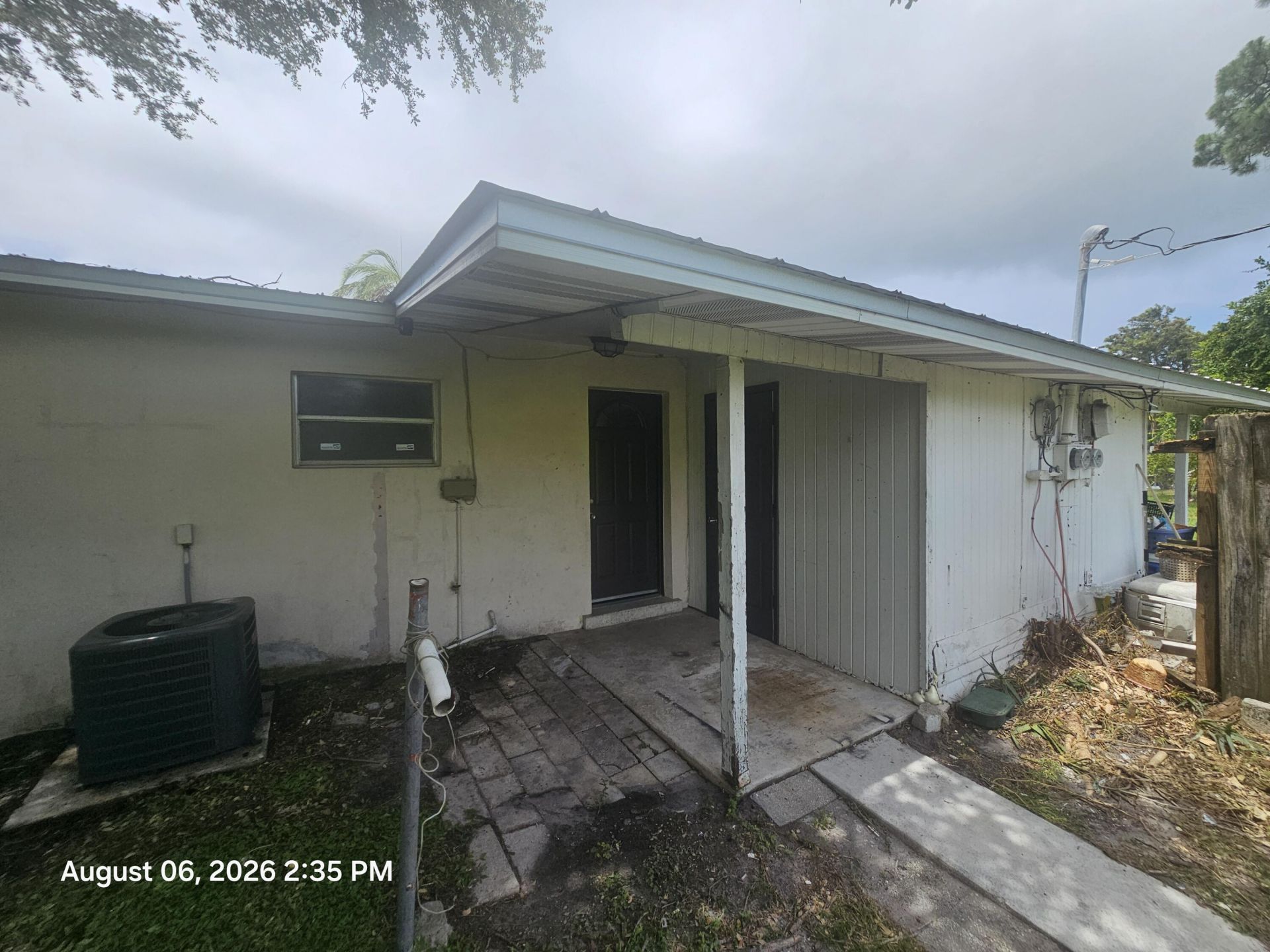2572 Seneca Avenue, Fort Pierce, FL 34946 Photo