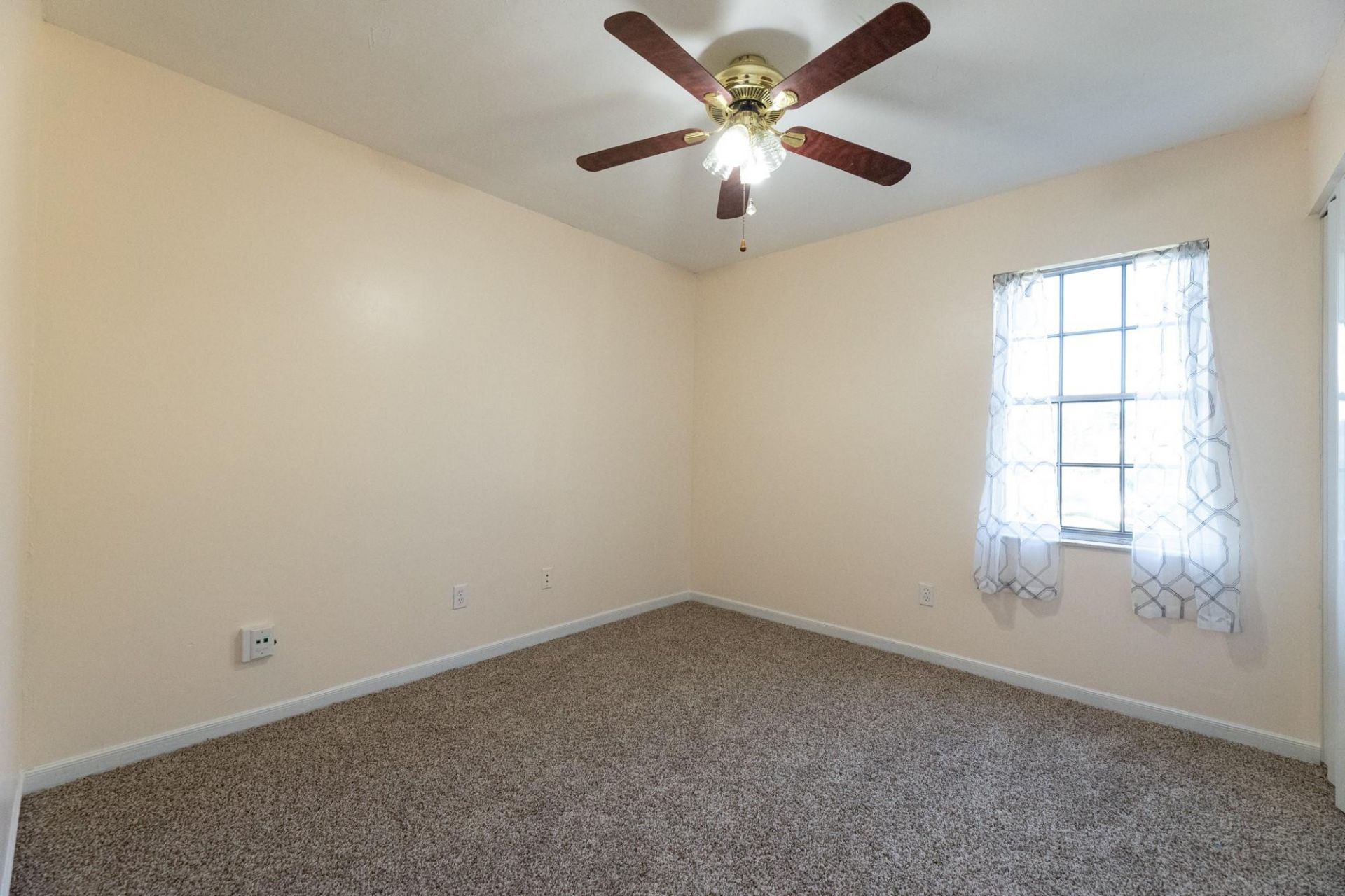 1382 SE Vestridge Lane, Port Saint Lucie, FL 34952 Photo