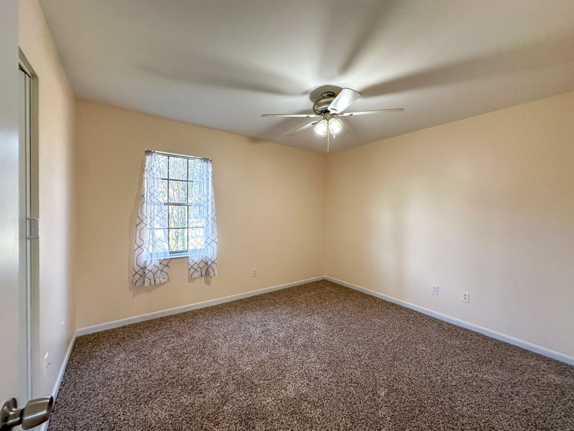 1382 SE Vestridge Lane, Port Saint Lucie, FL 34952 Photo