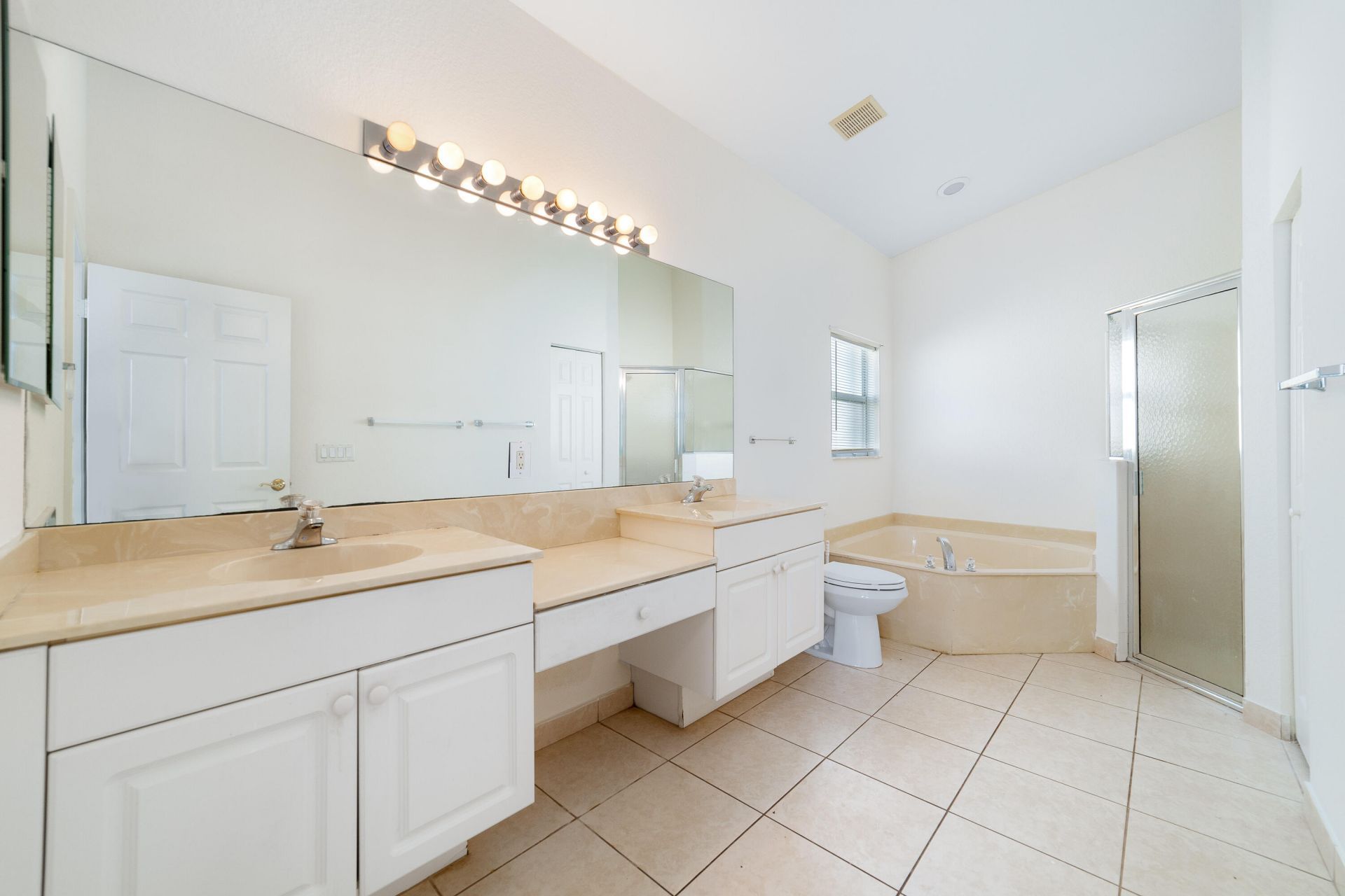352 Springview Loop, Port Saint Lucie, FL 34986 Photo