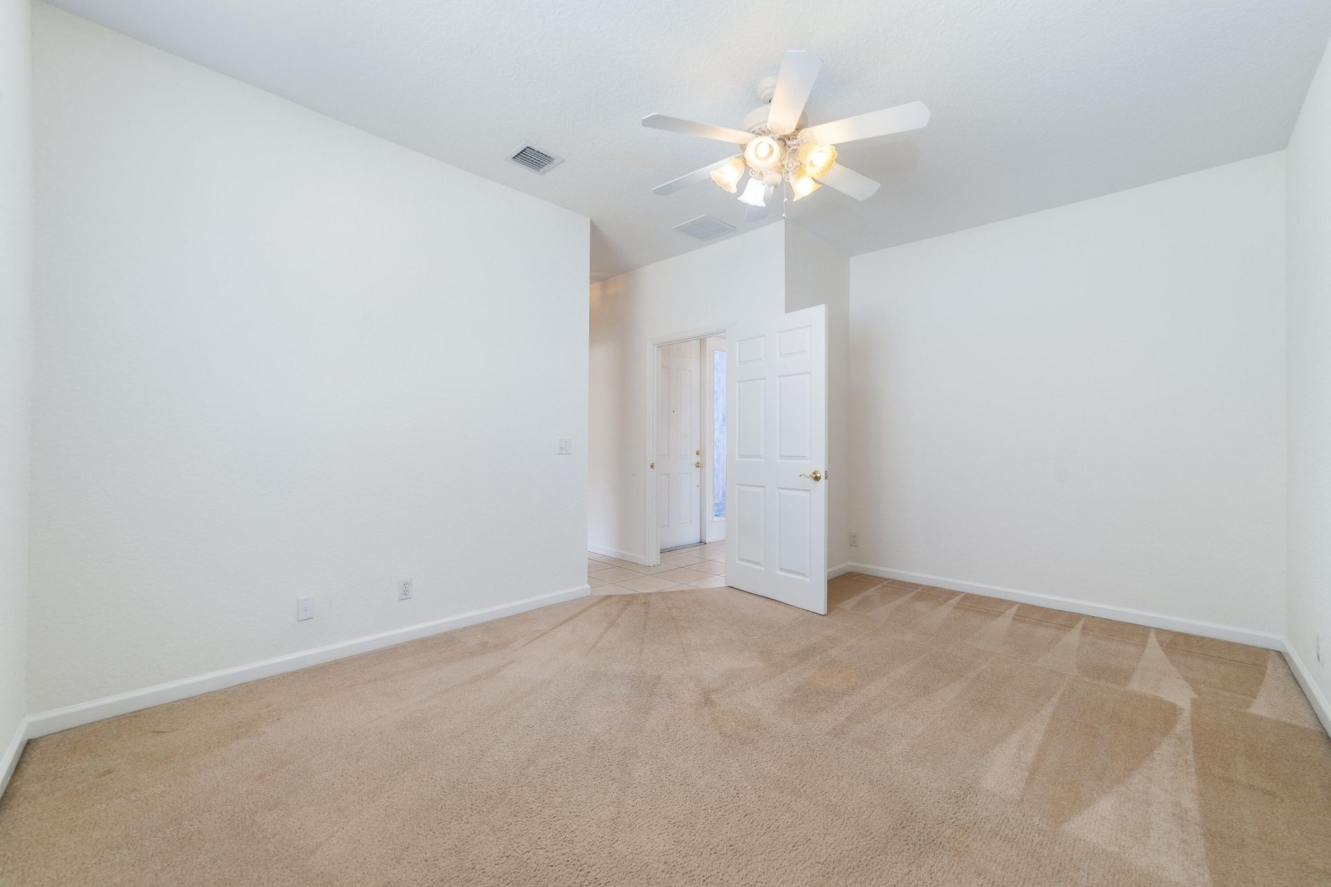 352 Springview Loop, Port Saint Lucie, FL 34986 Photo