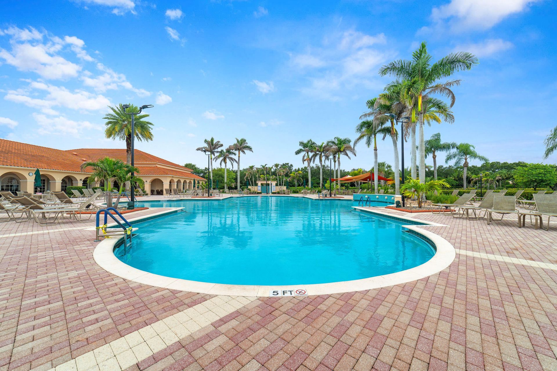 352 Springview Loop, Port Saint Lucie, FL 34986 Photo