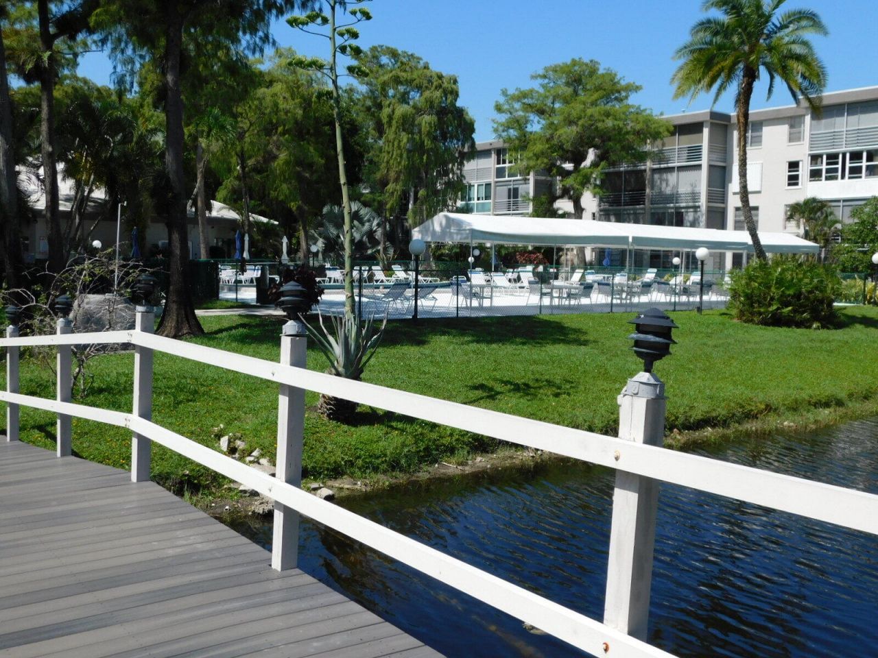 4851 NW 26th Court, Unit 443, Lauderdale Lakes, FL 33313 Photo