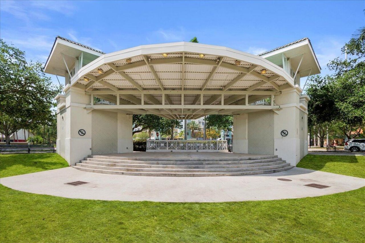 194 Poinciana Drive, Jupiter, FL 33458 Photo