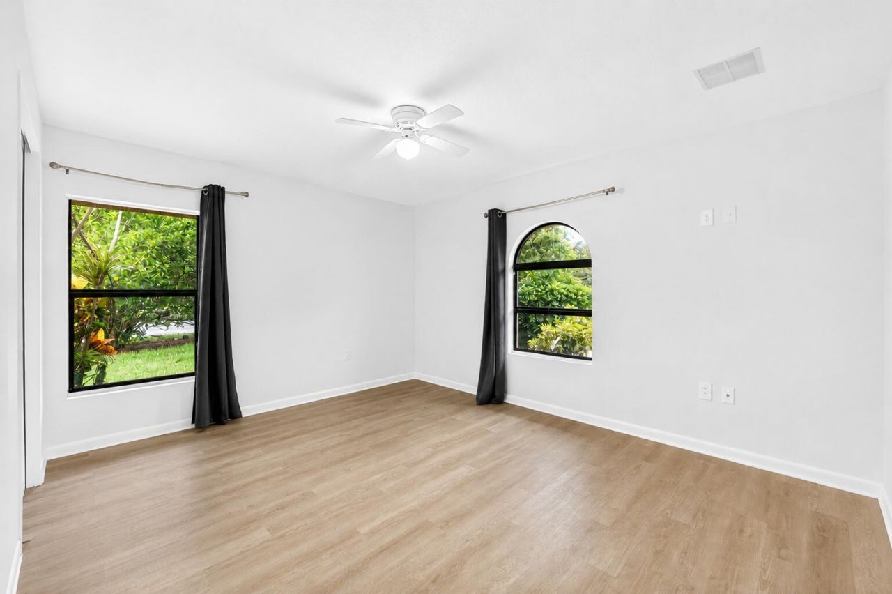 1180 SW Mirror Lake Cove, Port Saint Lucie, FL 34986 Photo