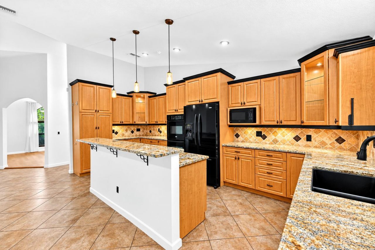 1180 SW Mirror Lake Cove, Port Saint Lucie, FL 34986 Photo