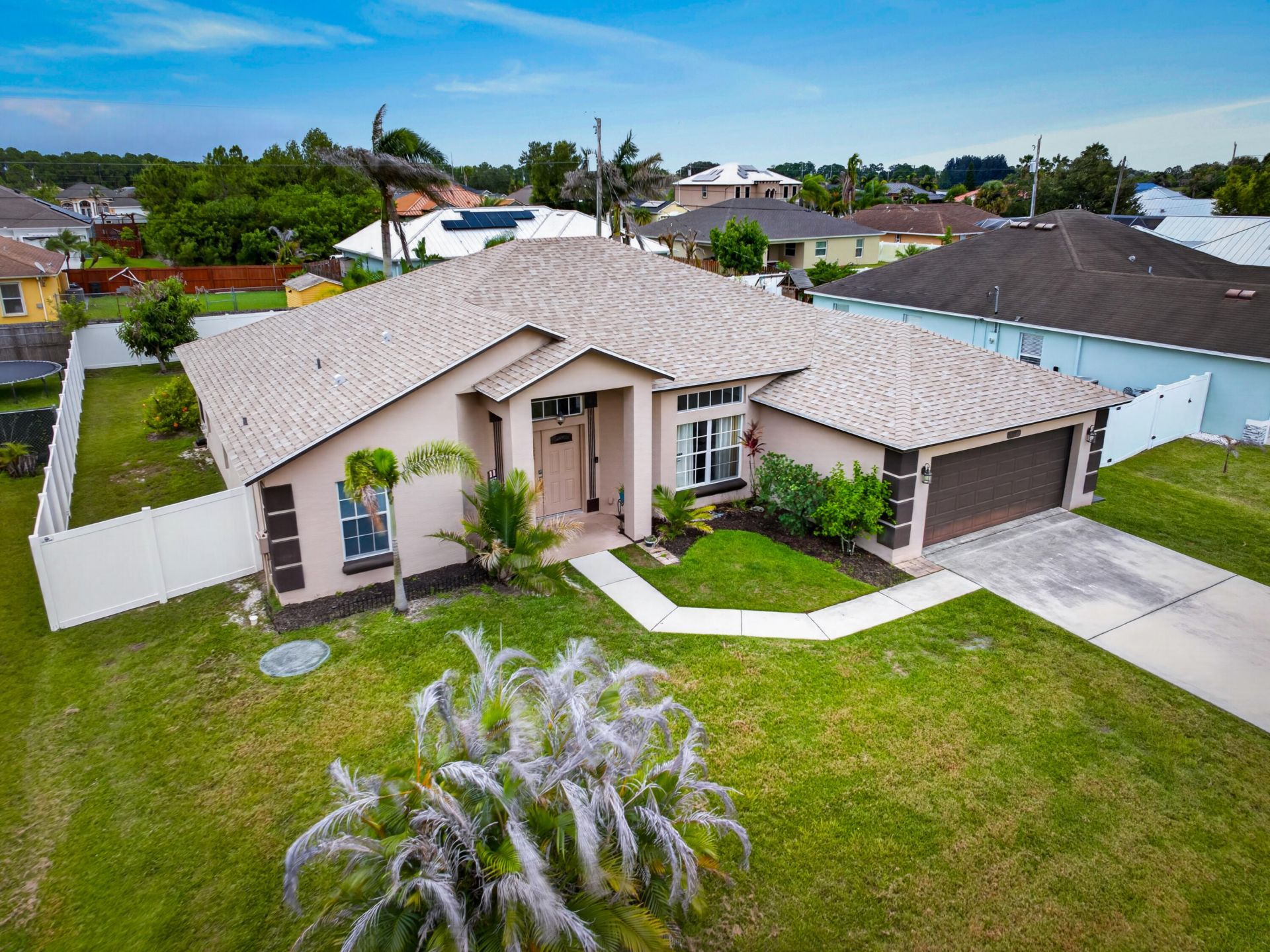 1929 SW Breezeway Street, Port Saint Lucie, FL 34987 Photo