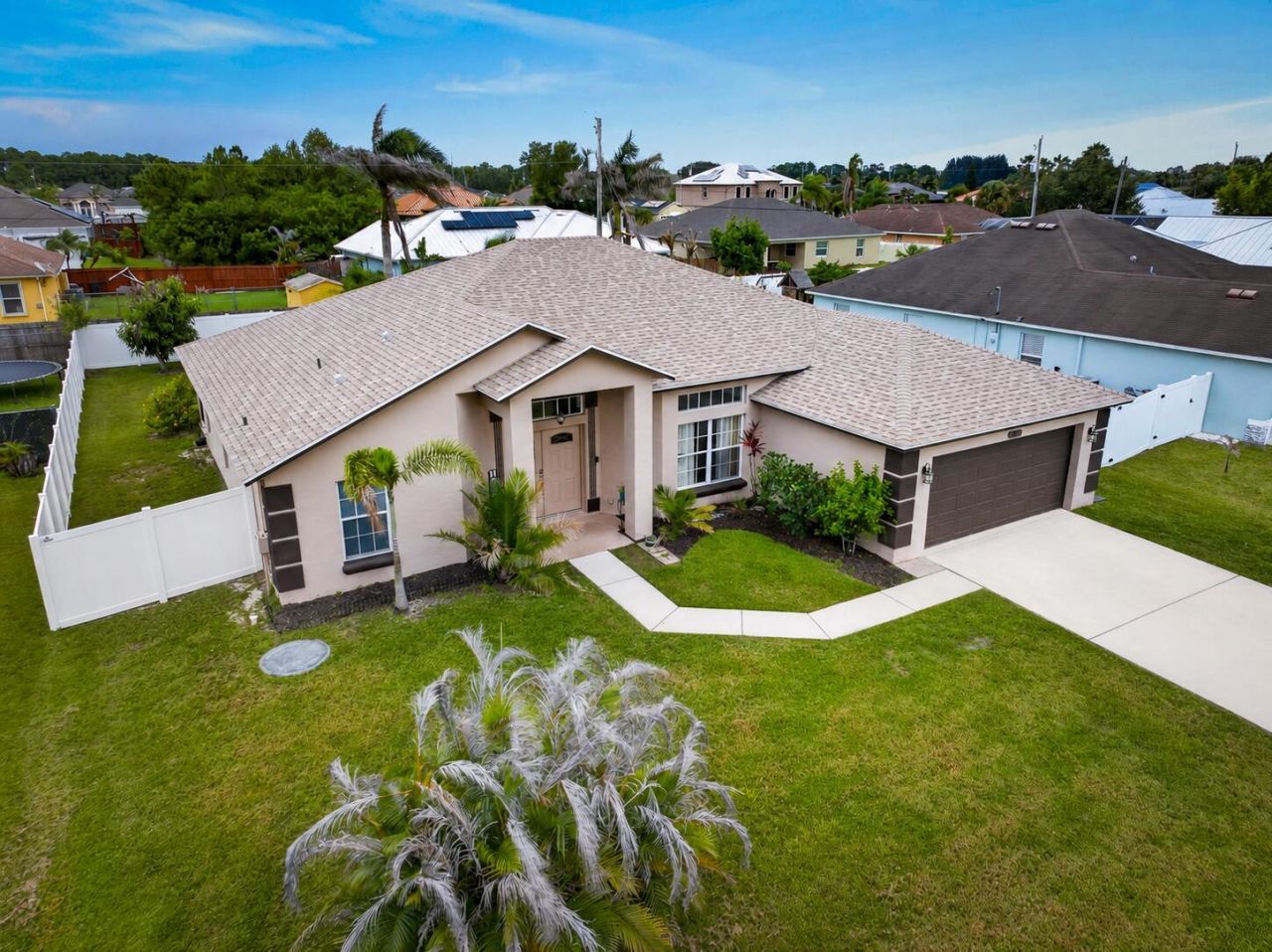 1929 SW Breezeway Street, Port Saint Lucie, FL 34987 Photo