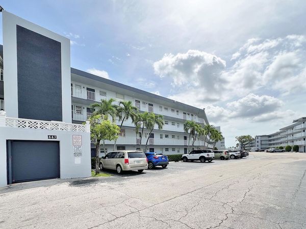 443 NE 195TH Street, Unit 140, Miami, FL 33179