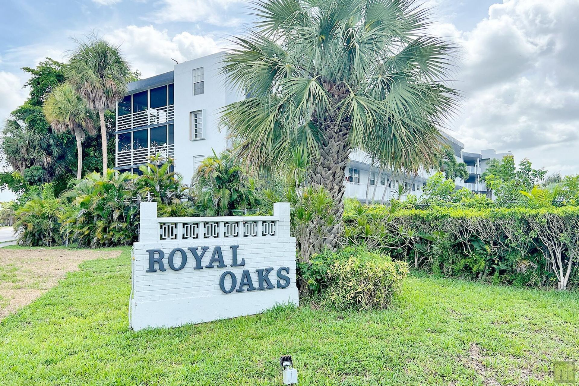 443 NE 195th Street, Unit 140, Miami, FL 33179 Photo