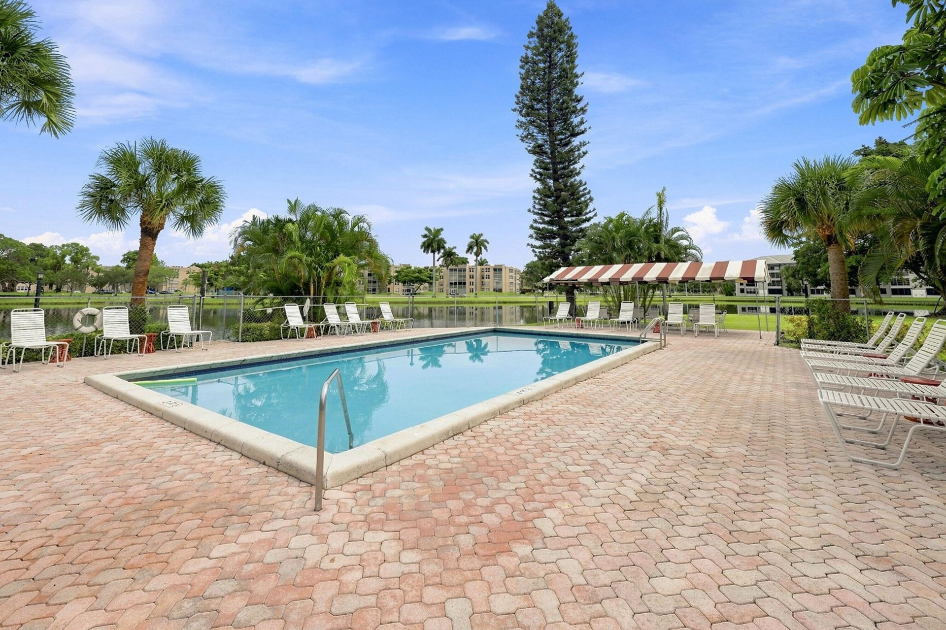 9440 Poinciana Place, Unit 314, Davie, FL 33324 Photo