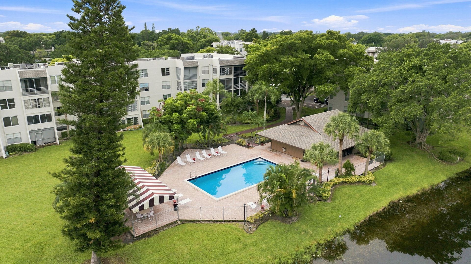 9440 Poinciana Place, Unit 314, Davie, FL 33324 Photo