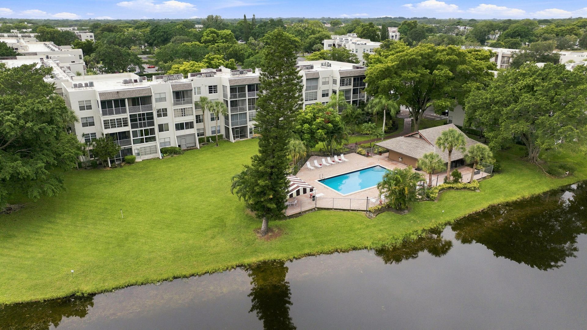 9440 Poinciana Place, Unit 314, Davie, FL 33324 Photo
