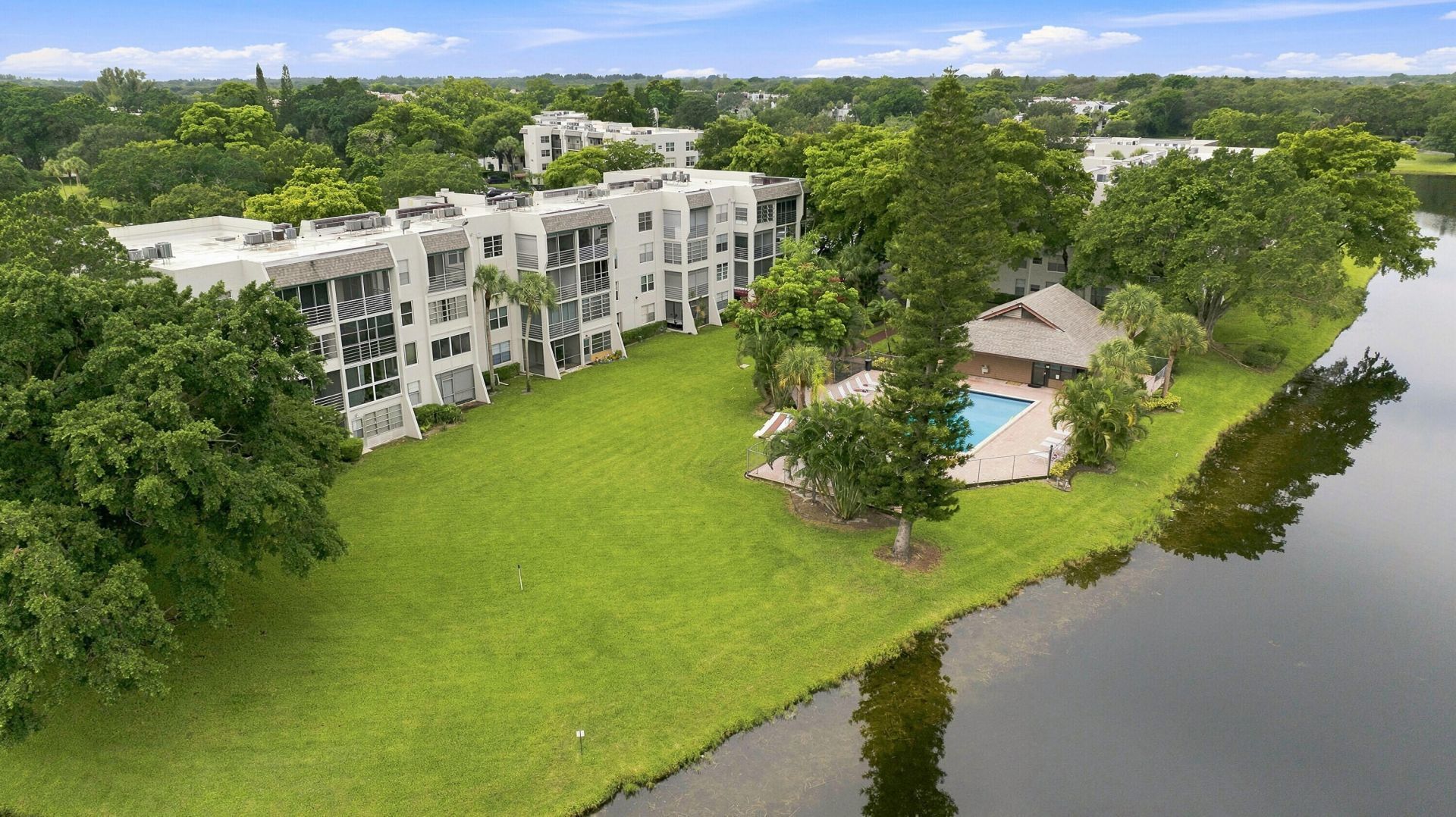 9440 Poinciana Place, Unit 314, Davie, FL 33324 Photo