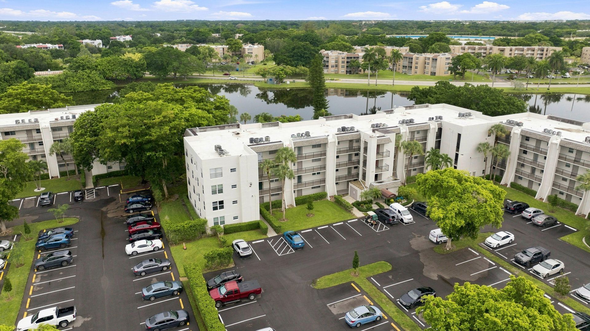 9440 Poinciana Place, Unit 314, Davie, FL 33324 Photo