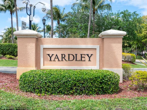 7775 Yardley Drive, Unit 314, Tamarac, FL 33321