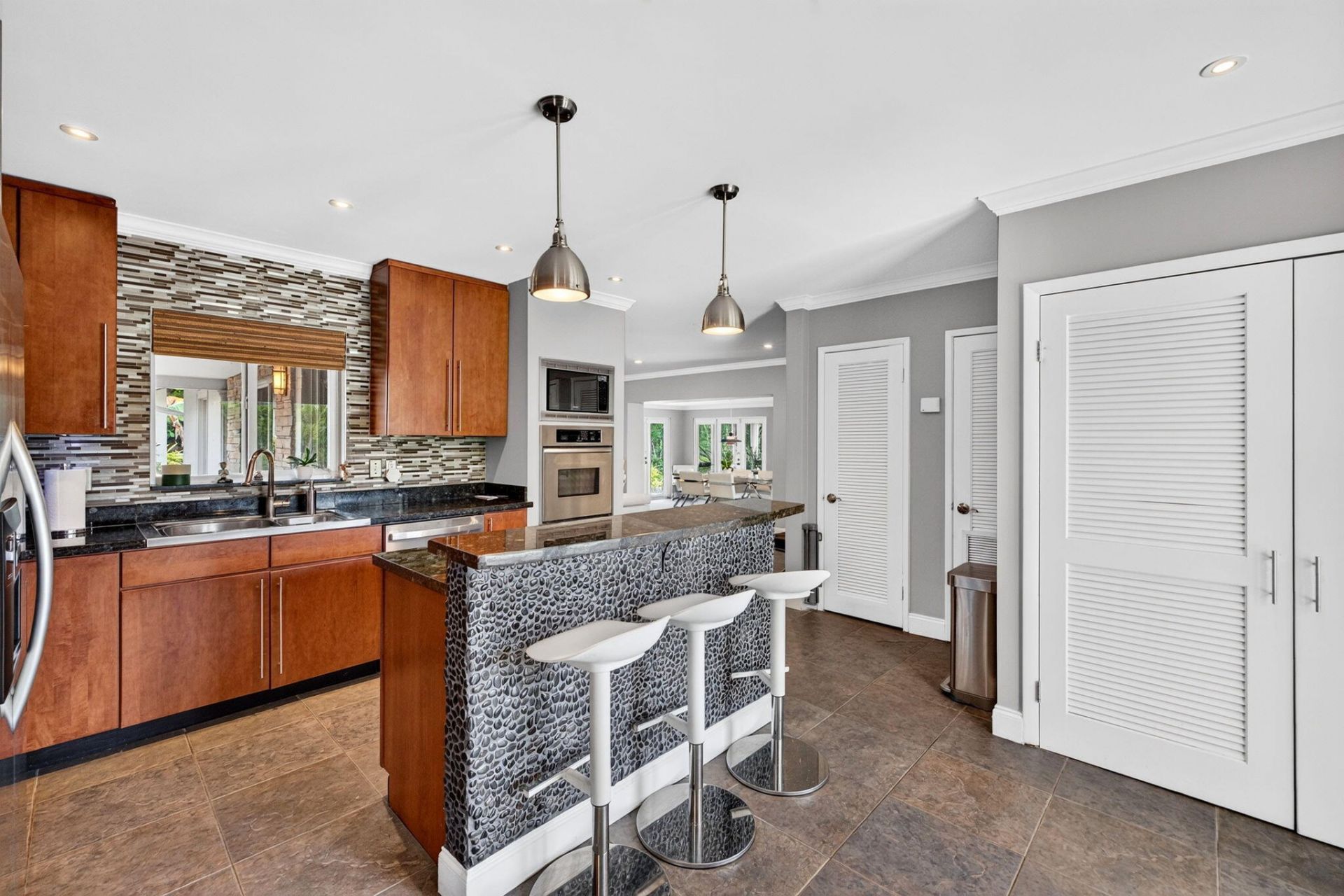 1948 NE 7th Terrace, Wilton Manors, FL 33305 Photo