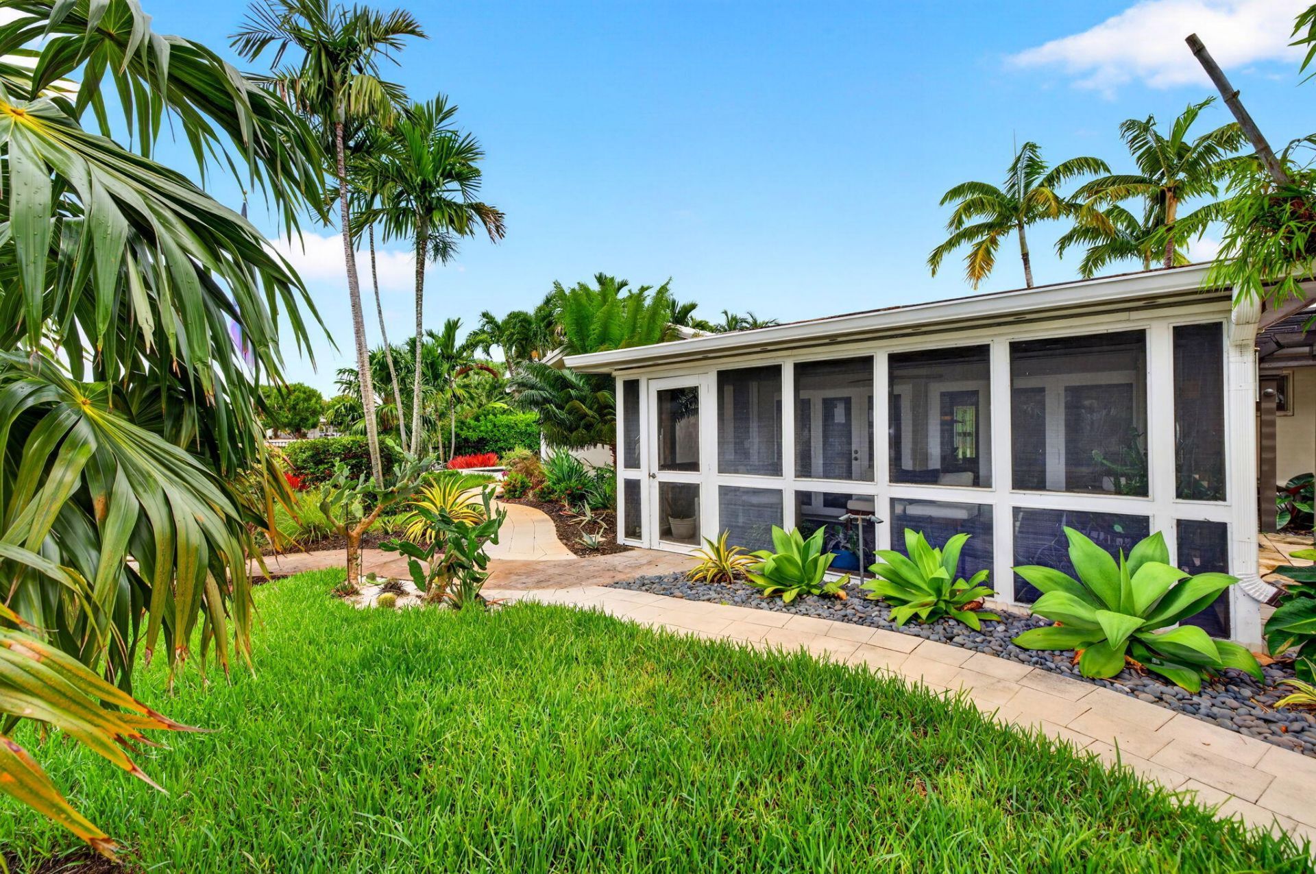 1948 NE 7th Terrace, Wilton Manors, FL 33305 Photo