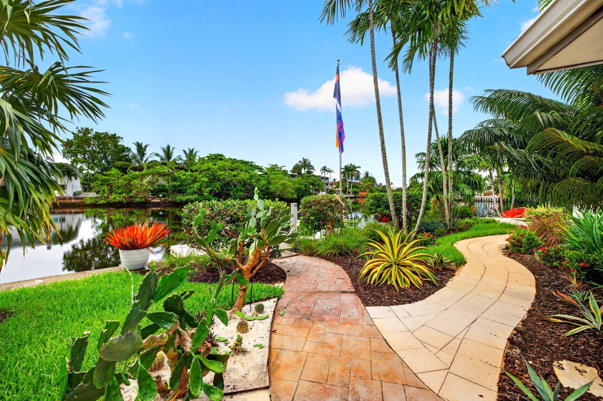 1948 NE 7th Terrace, Wilton Manors, FL 33305 Photo