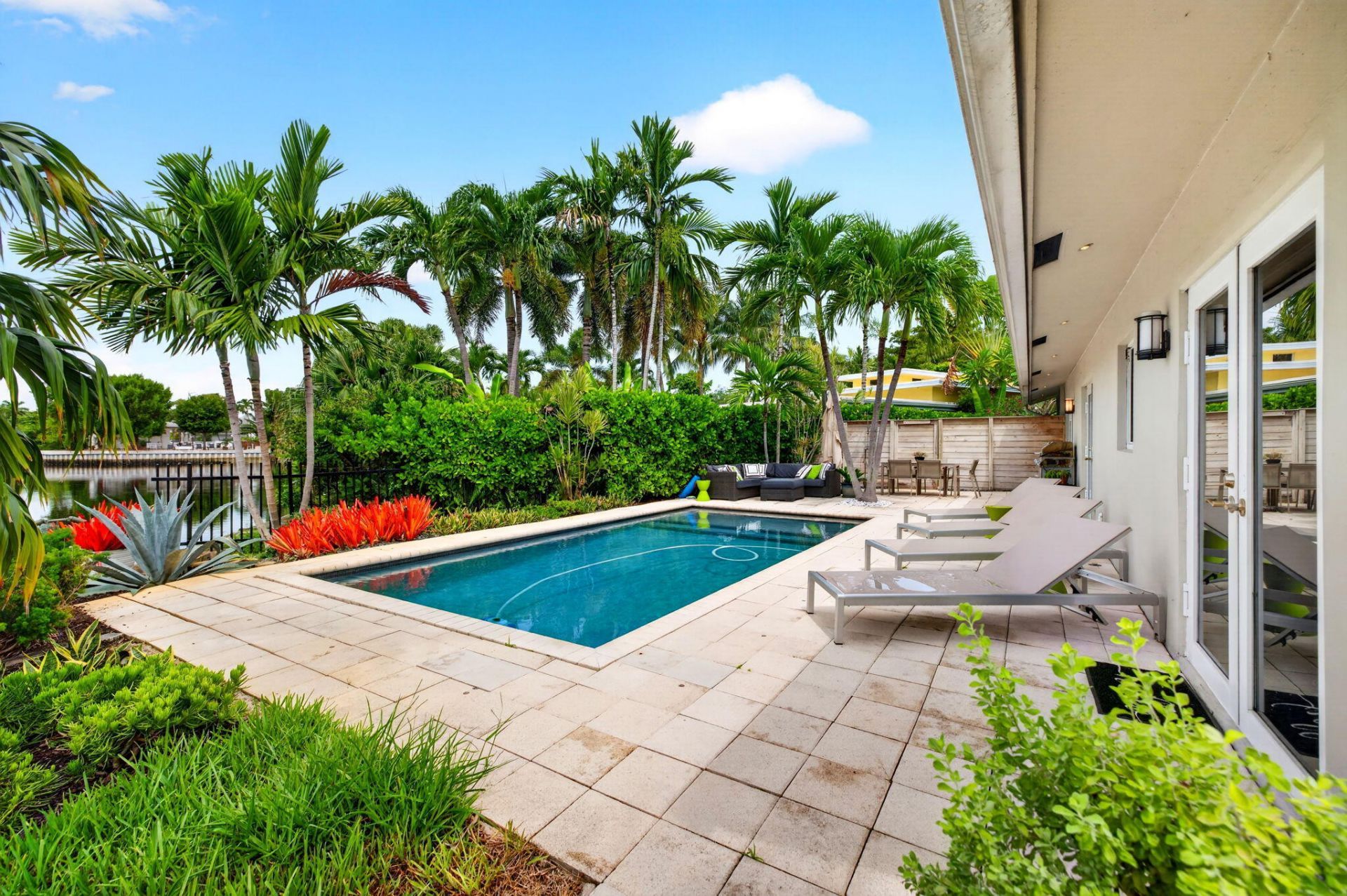 1948 NE 7th Terrace, Wilton Manors, FL 33305 Photo