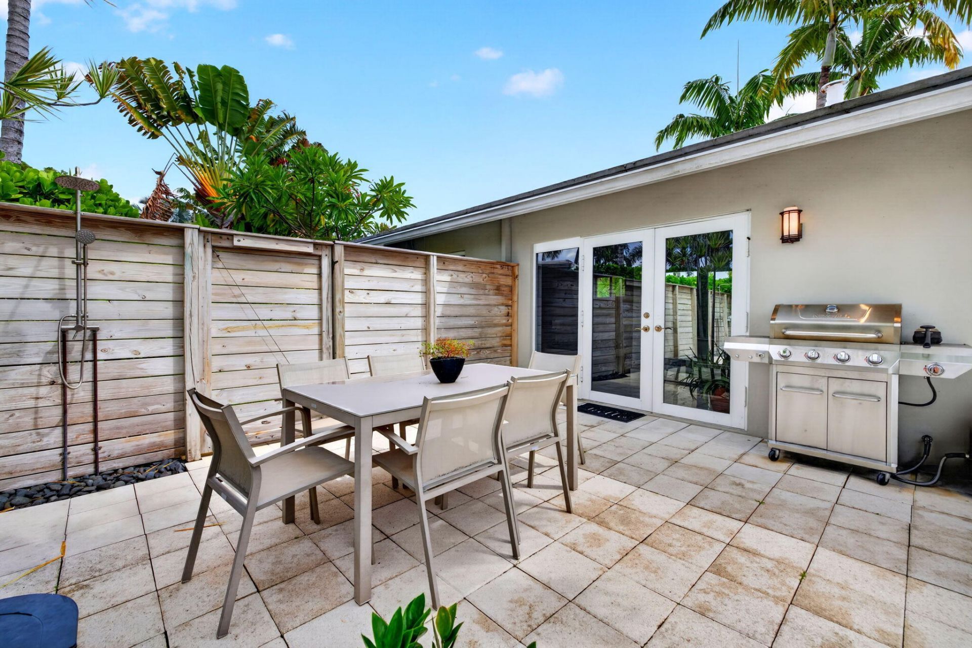 1948 NE 7th Terrace, Wilton Manors, FL 33305 Photo