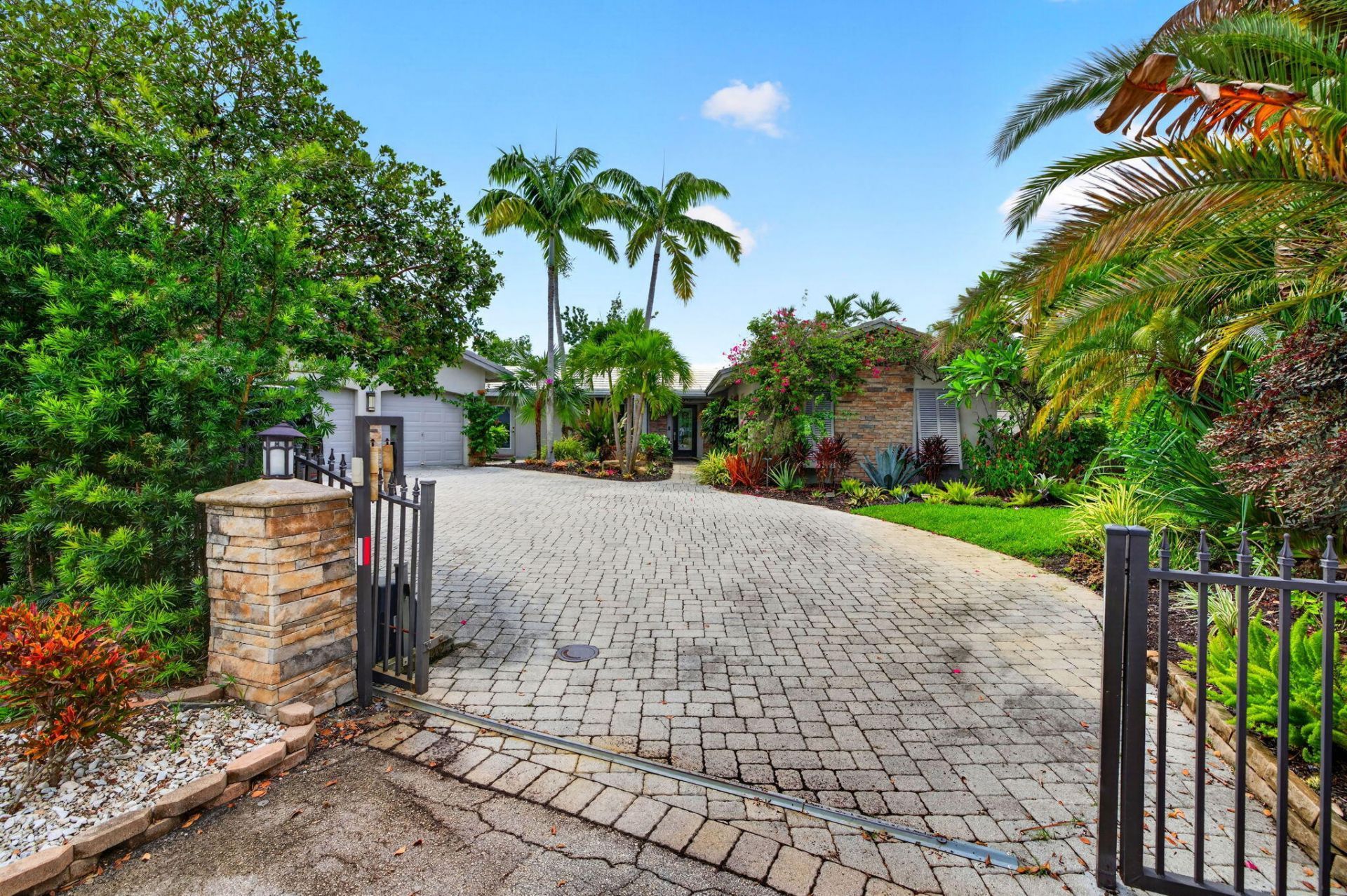 1948 NE 7th Terrace, Wilton Manors, FL 33305 Photo