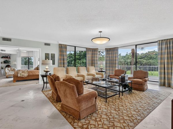20290 Fairway Oaks Drive, Unit 222, Boca Raton, FL 33434
