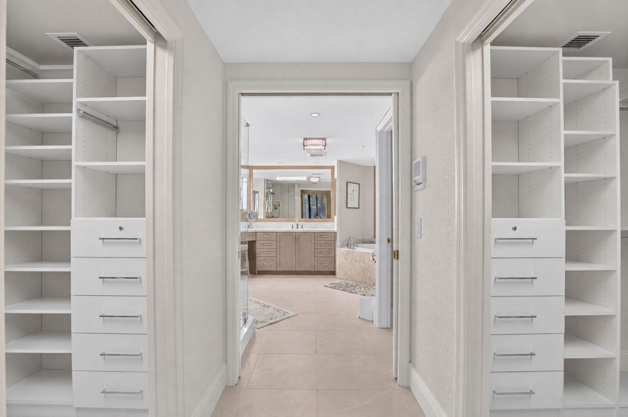 20290 Fairway Oaks Drive, Unit 222, Boca Raton, FL 33434 Photo