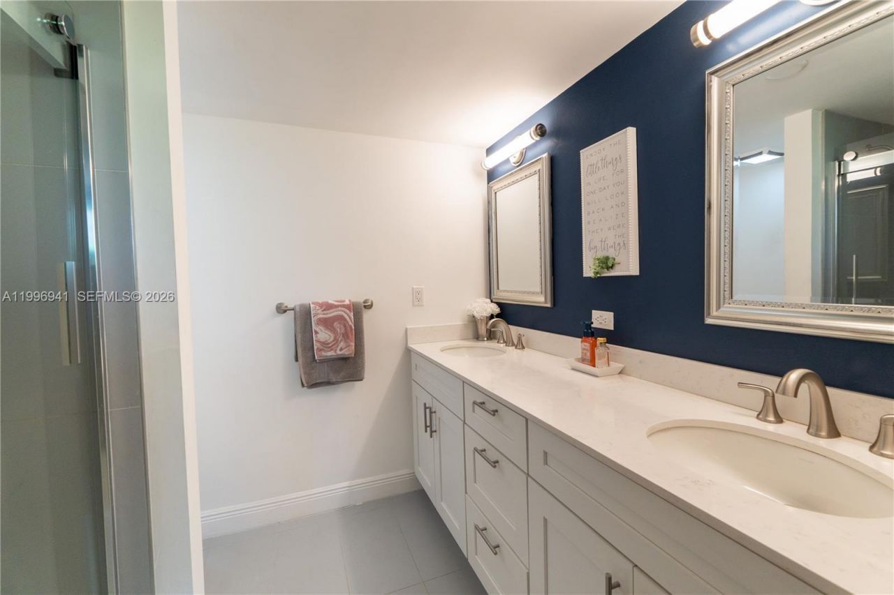 3900 NW 76th Avenue, Unit 212, Sunrise, FL 33351 Photo